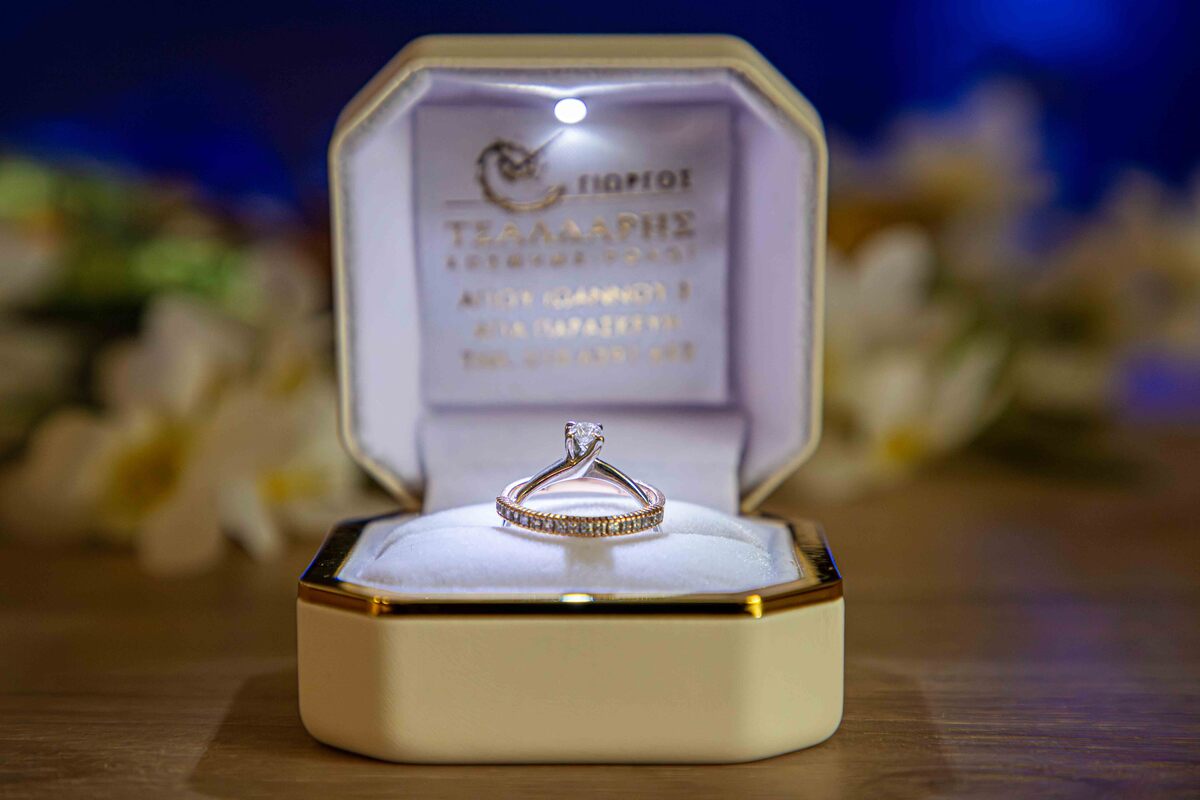 Πέτρος & Μαρία - Αθήνα : Real Wedding by Light And Motion 